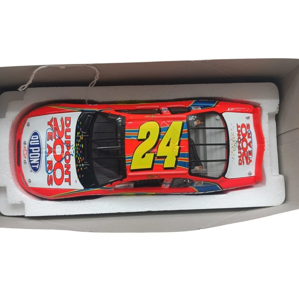 Mike Skinner #4 Kodak Yosemite Sam Looney Tunes Rematch 2002 Monte Carlo Diecast
